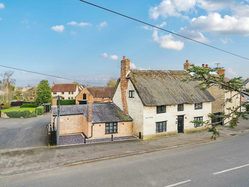 Detached house for sale in The former Malting House Pub, 66 High Street
