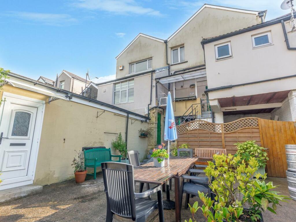 Additional property image - Molly O'D's, 20 -26 High StreetGilfach Goch, Porth, CF39 8SP