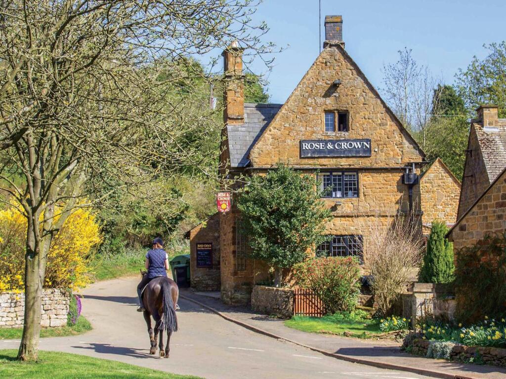 Main image of property: Rose & Crown, Featherbow House,
Ratley, Banbury, OX15 6DS