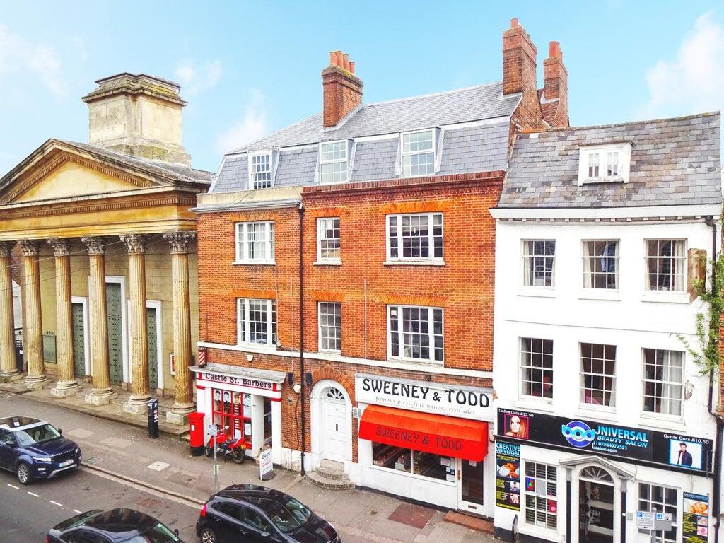Main image of property: Sweeney & Todd, 10 Castle Street,
Reading, Berkshire, RG1 7RD