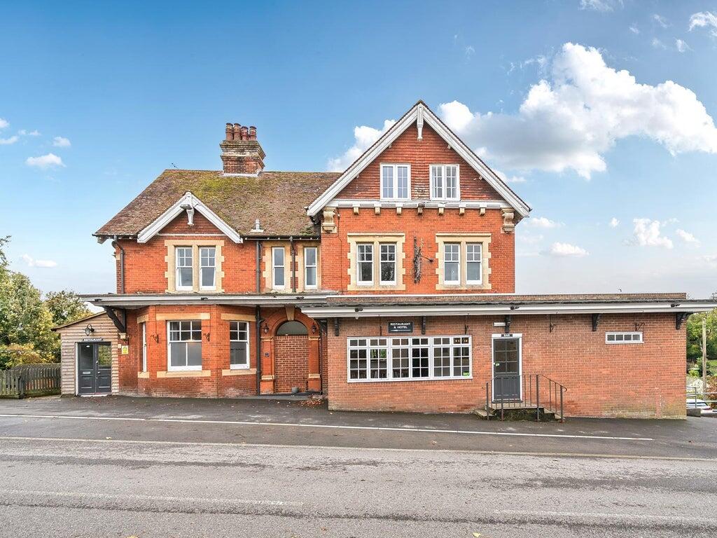 Main image of property: The Old Railway Hotel, Station Road
Porton, Salisbury, SP4 0LA