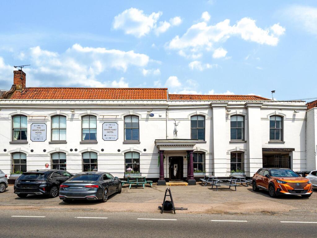 Main image of property: The White Hart, 3 Market Place,
Hingham, Norwich, NR9 4AF