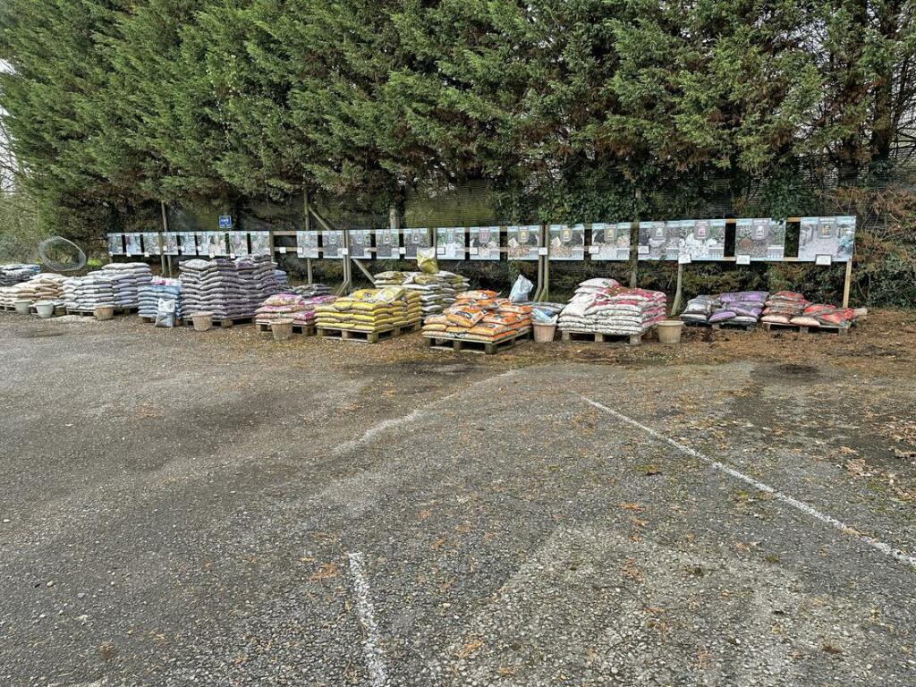 Additional property image - Brynawel Fuchsia & Garden Centre, Sully Road, Penarth, Vale of Glamorgan, CF64 2TR