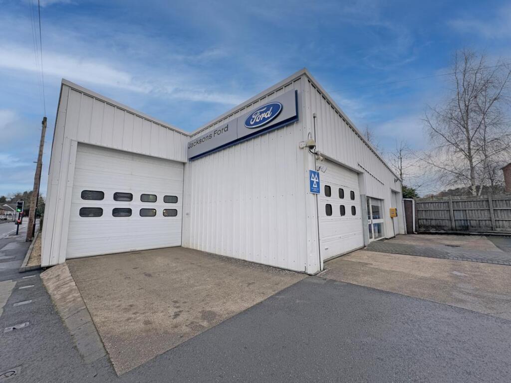 Additional property image - Jacksons of Henley, Warwick Road, Henley-in-Arden, Warwickshire, B95 5BH