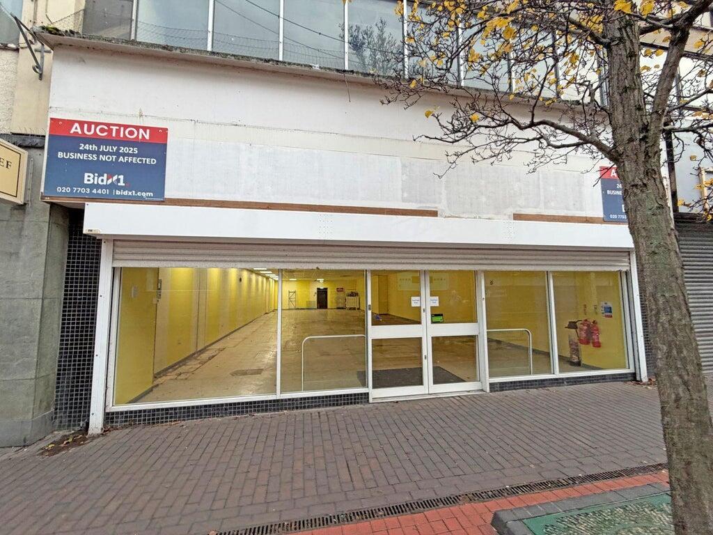 Main image of property: Vacant Unit, 57-59 Dundas Street & 65-67 Dundas Mews, Middlesbrough, TS1 1HR