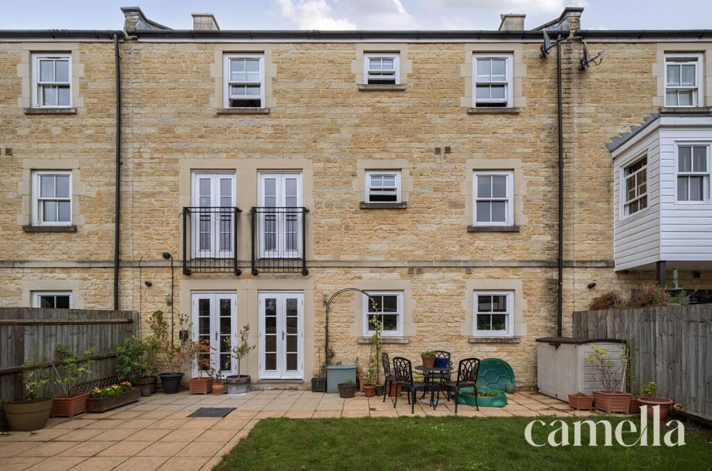 Main image of property: Eveleigh Avenue, Bath, BA1