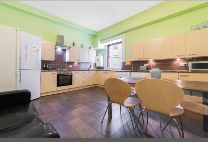 Main image of property: Admiral St, Glasgow