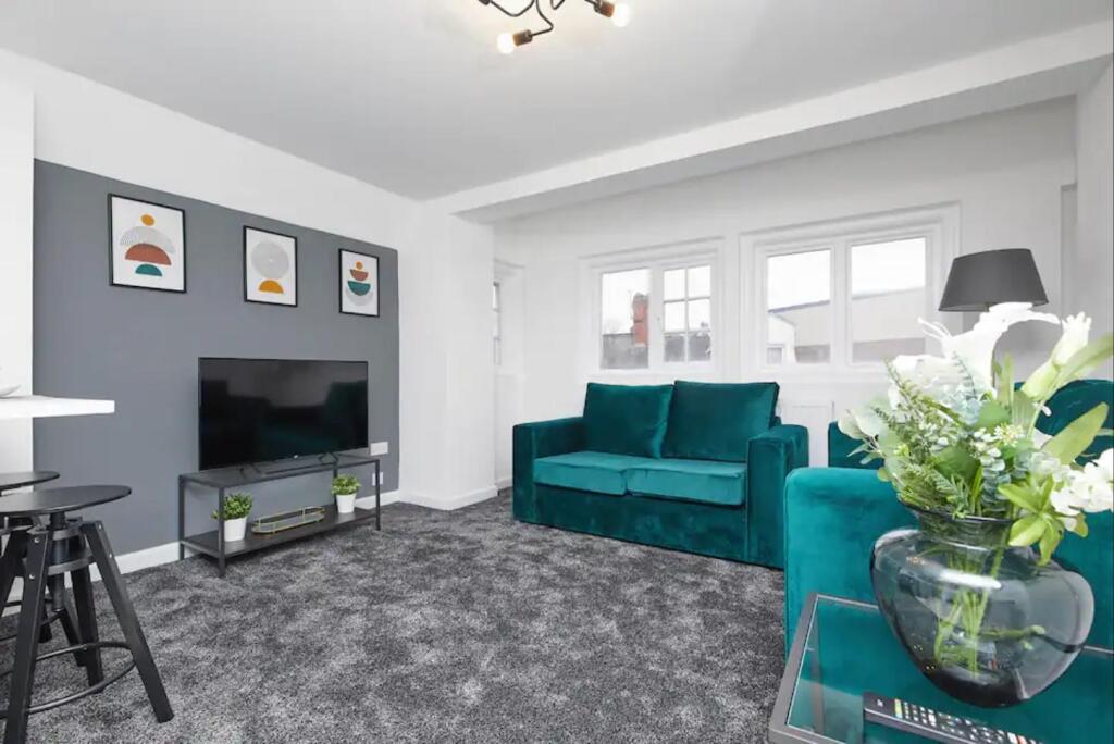 Main image of property: St. Albans Road, Leicester