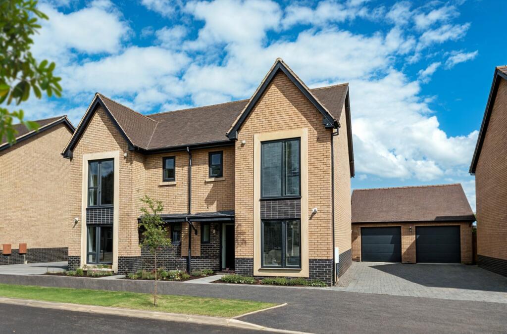Main image of property: Moles End, Stratford-Upon-Avon, CV37