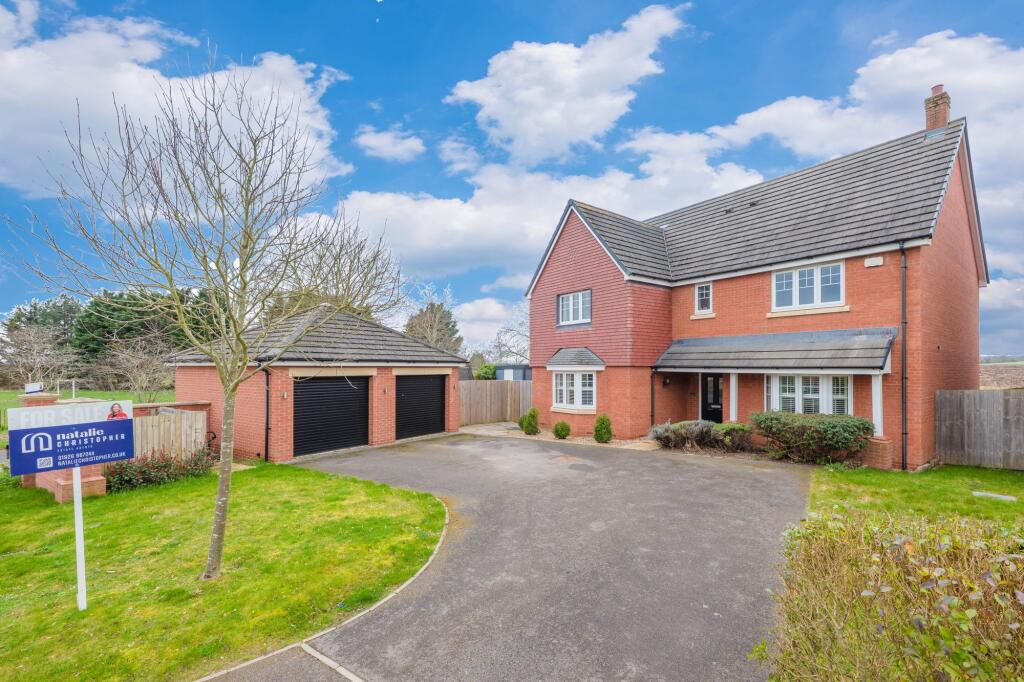 Main image of property: The Spinney, Hampton Lucy, CV35