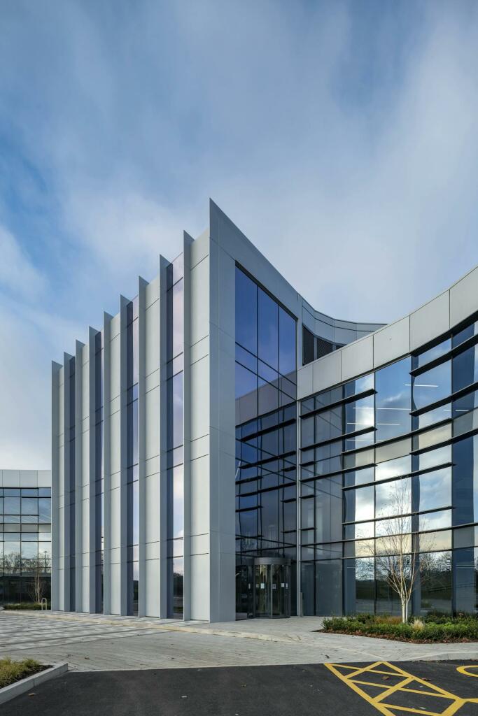 Additional property image - 1000 Aztec West, 1000, Aztec West, Almondsbury, Bristol, BS32 4SQ