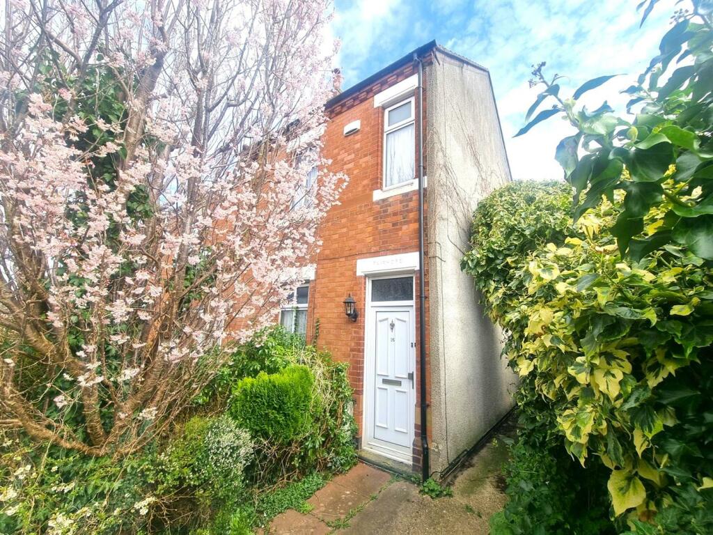 3 bedroom end of terrace house for sale in Lord Street, Chapelfields, Coventry, CV5