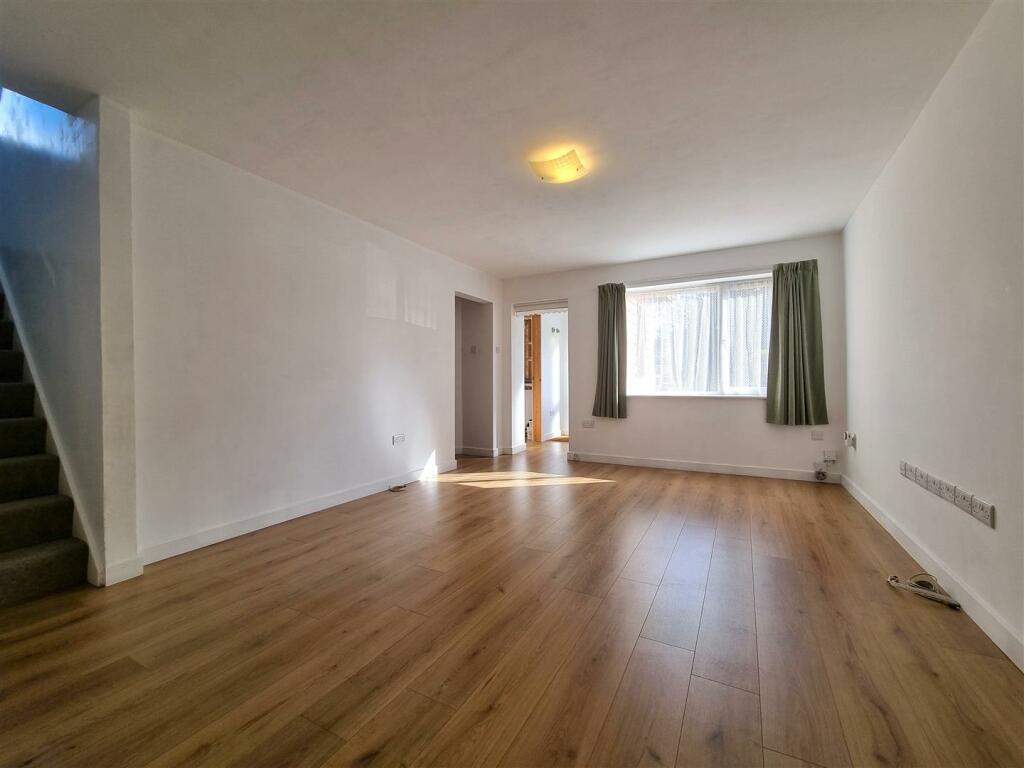 Additional property image - Burton Close, Allesley, Coventry