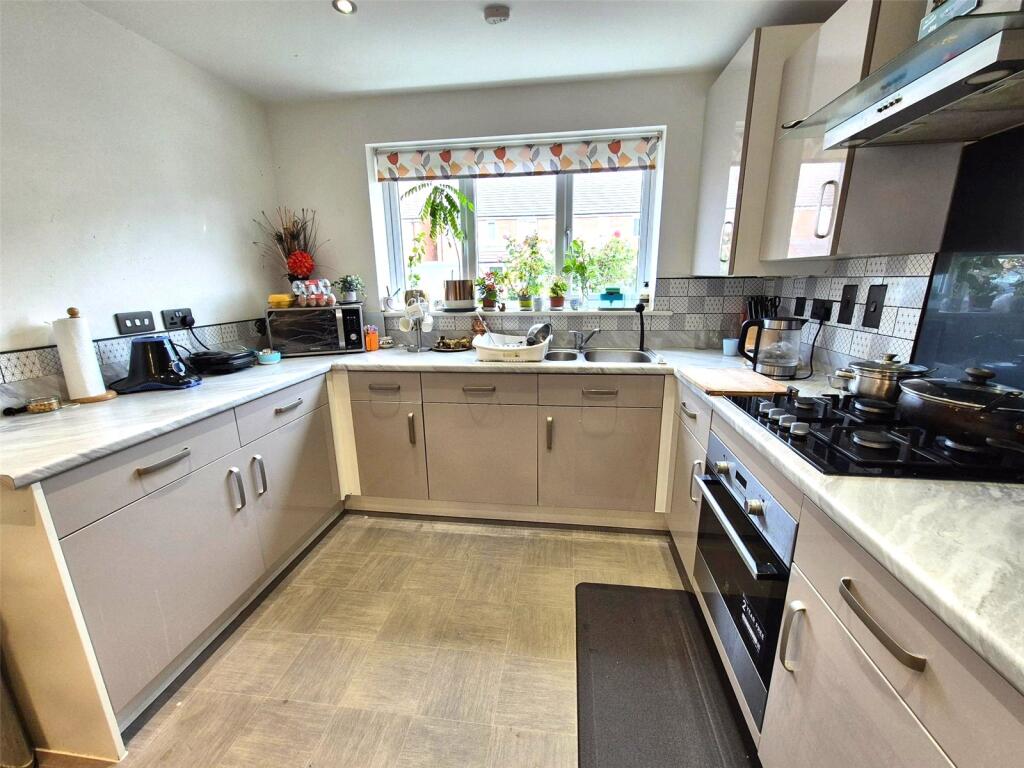 Main image of property: Chelmsford Drive, Paragon Park, Coventry, CV6