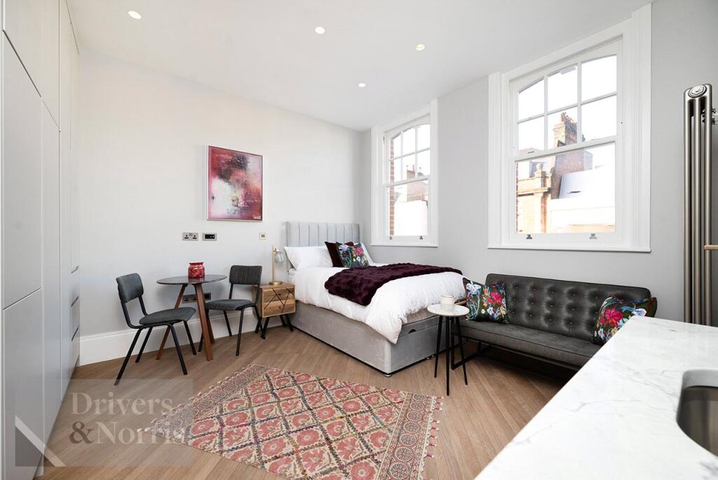 Main image of property: Montserrat Road, Putney, London, SW15