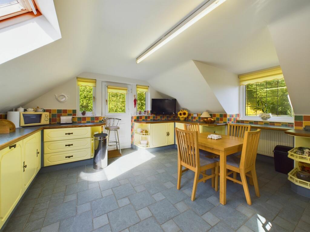 Additional property image - Holywood, Wolsingham, DL13