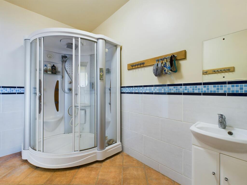 Additional property image - Holywood, Wolsingham, DL13