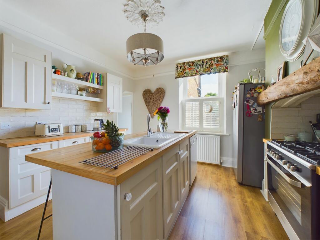Additional property image - The Causeway, Wolsingham, DL13
