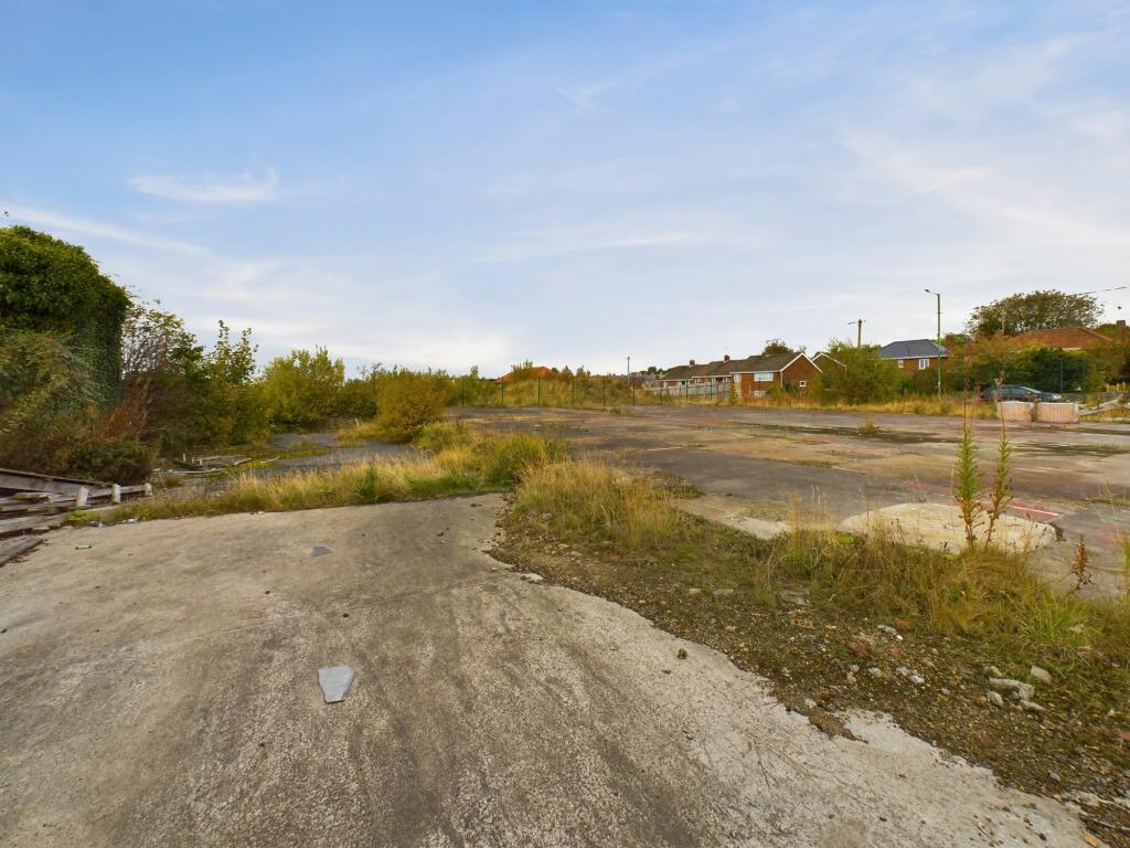 Additional property image - Derwent Street, Blackhill, DH8