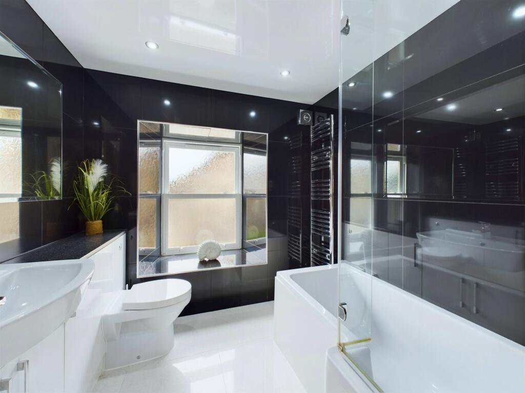 Additional property image - Penthouse apartment, Front Street, Stanhope