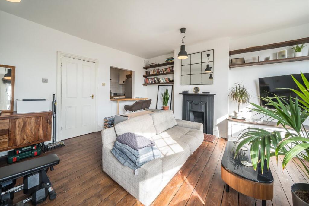 Main image of property: Oldhill Street, Stoke Newington