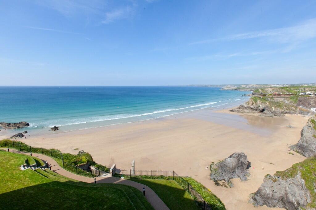 4 bedroom town house for sale in Gwel Trebarwith, Trebarwith Crescent