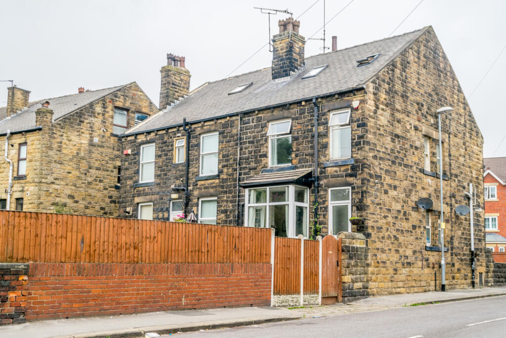 Main image of property: FOUNTAIN STREET MORLEY LEEDS