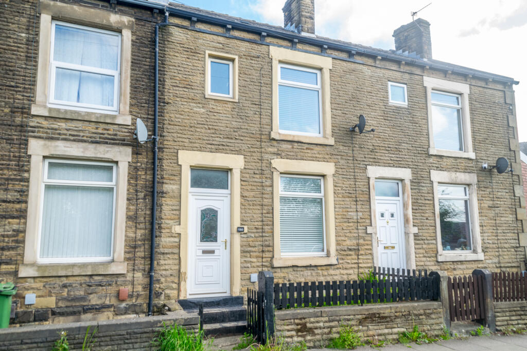 Main image of property: BRADFORD ROAD EAST ARDSLEY WF3 1SB