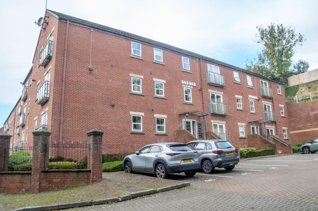 Main image of property: 48 Pullman Court, Pullman Court Morley