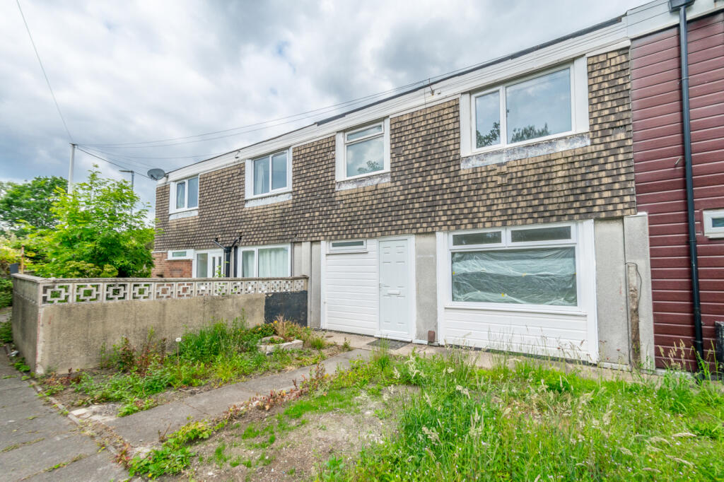 Main image of property: RED HALL CHASE LEEDS LS14 1NR