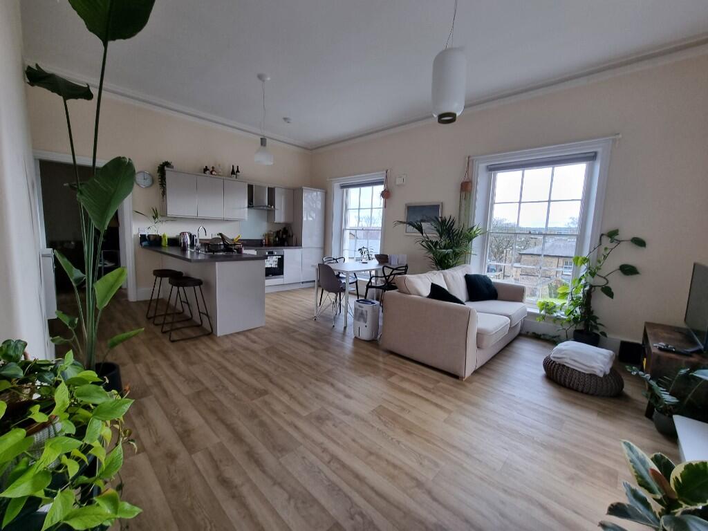 Main image of property: Broomgrove Mews, Sheffield, S10