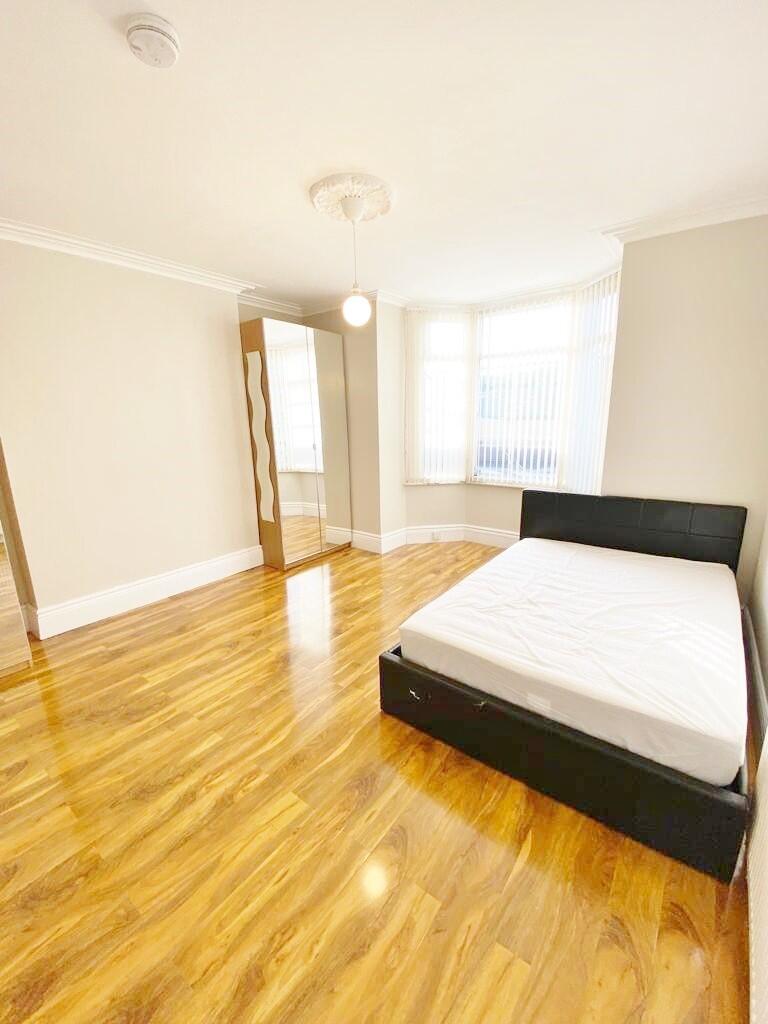 Main image of property: Ecclesall Road, Sheffield, S11