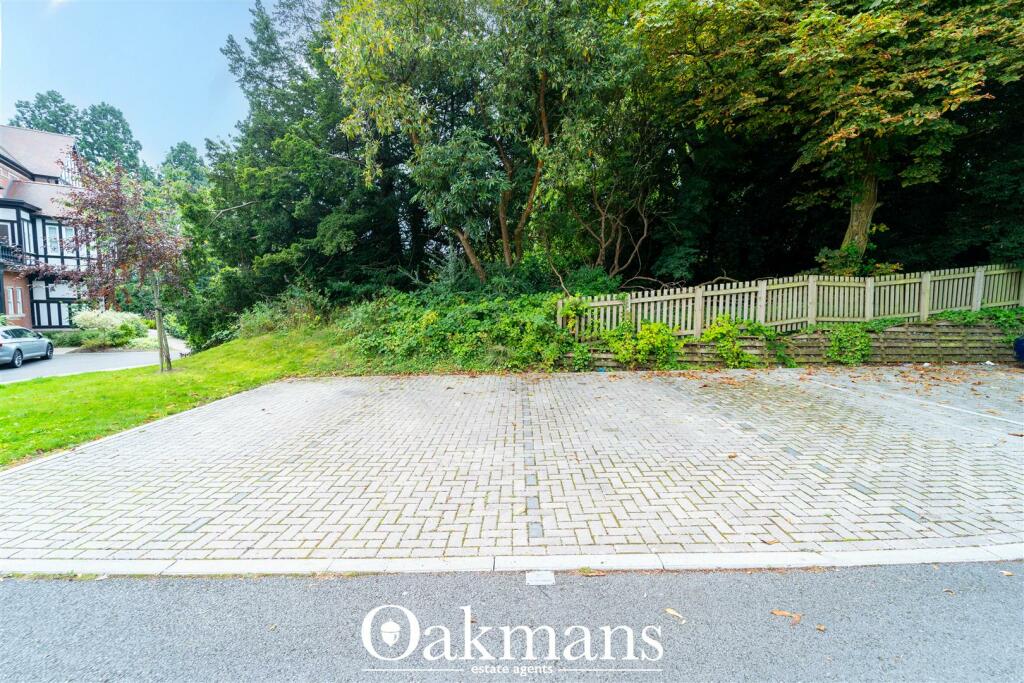 Additional property image - Manor House, New House Farm Drive, Birmingham