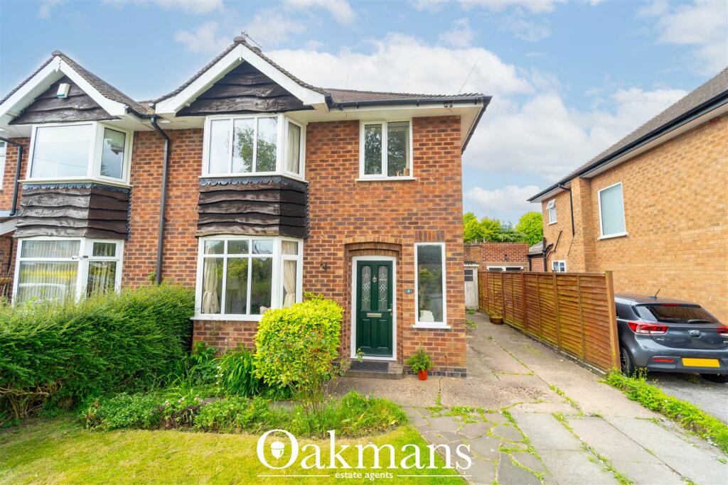 3 bedroom semidetached house for sale in Fabian Crescent, Shirley
