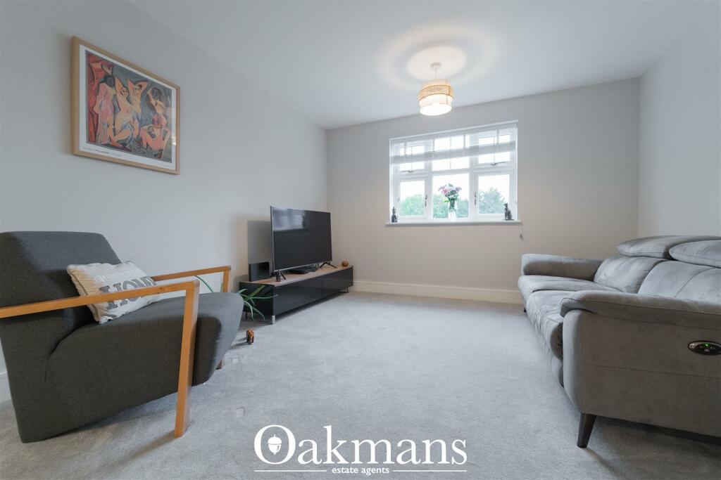 Additional property image - Oakview, Wake Green Road, B13