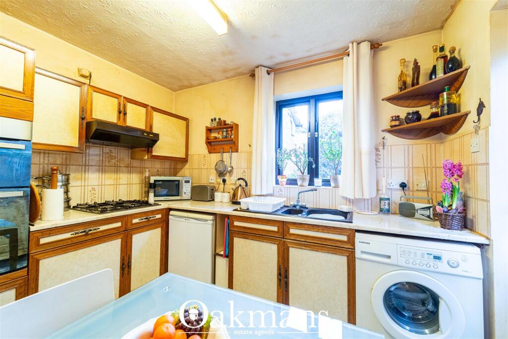 Additional property image - Hollyberry Avenue, Solihull
