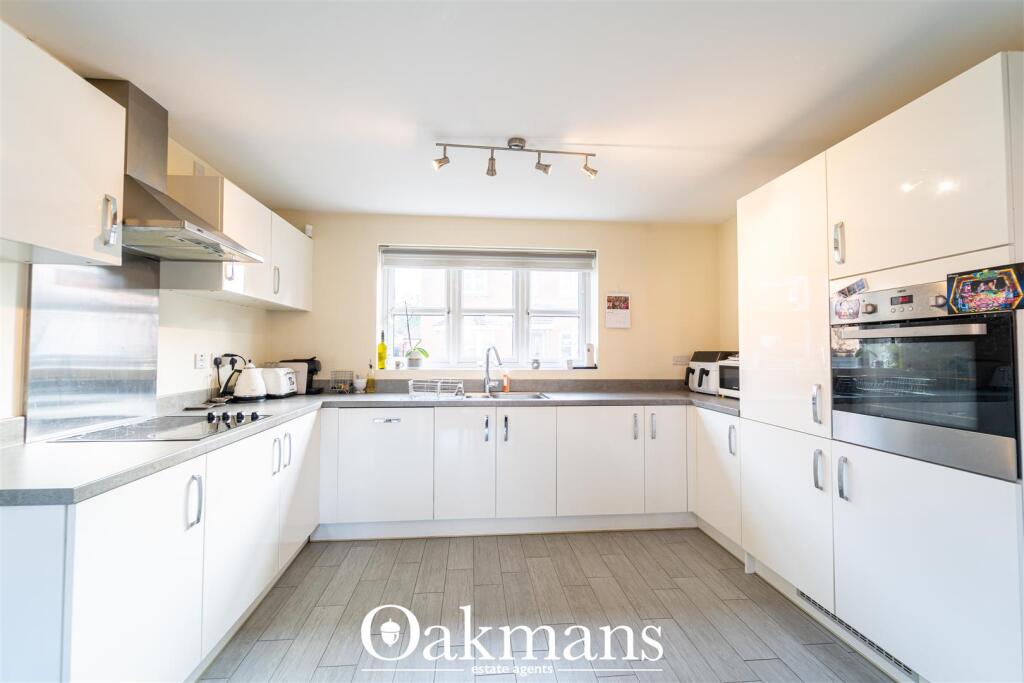 Additional property image - Burnham Road, Wythall, Birmingham