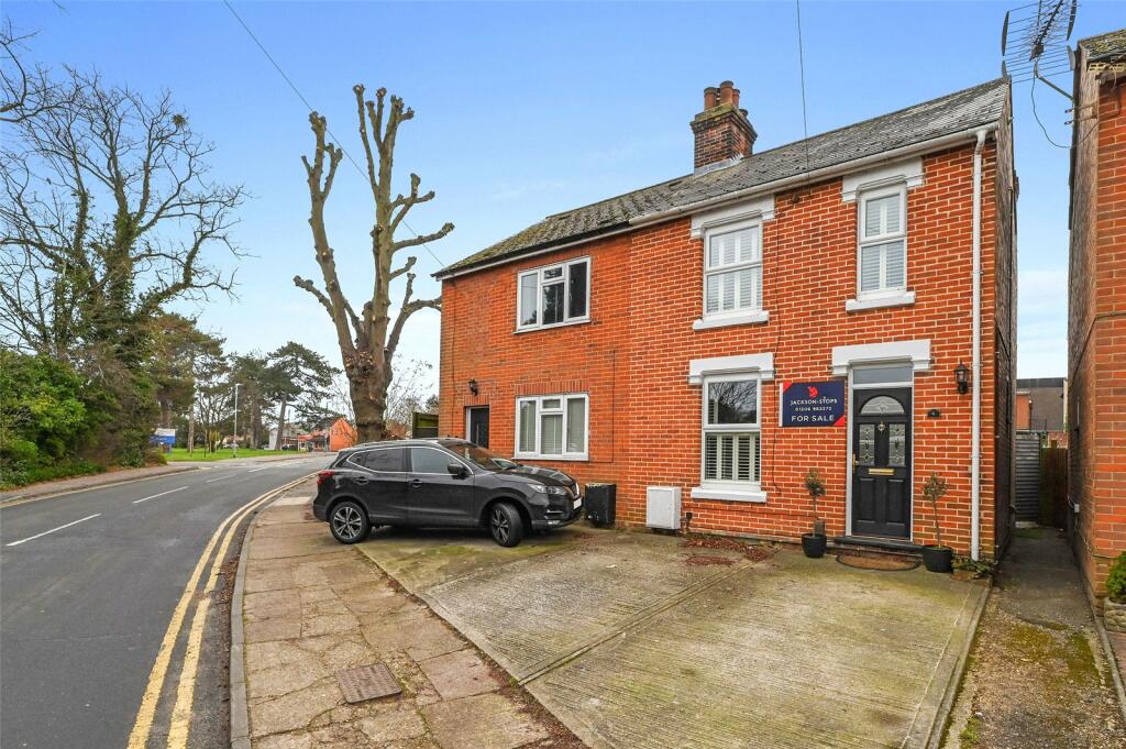 2 bedroom semidetached house for sale in Halstead Road, Stanway