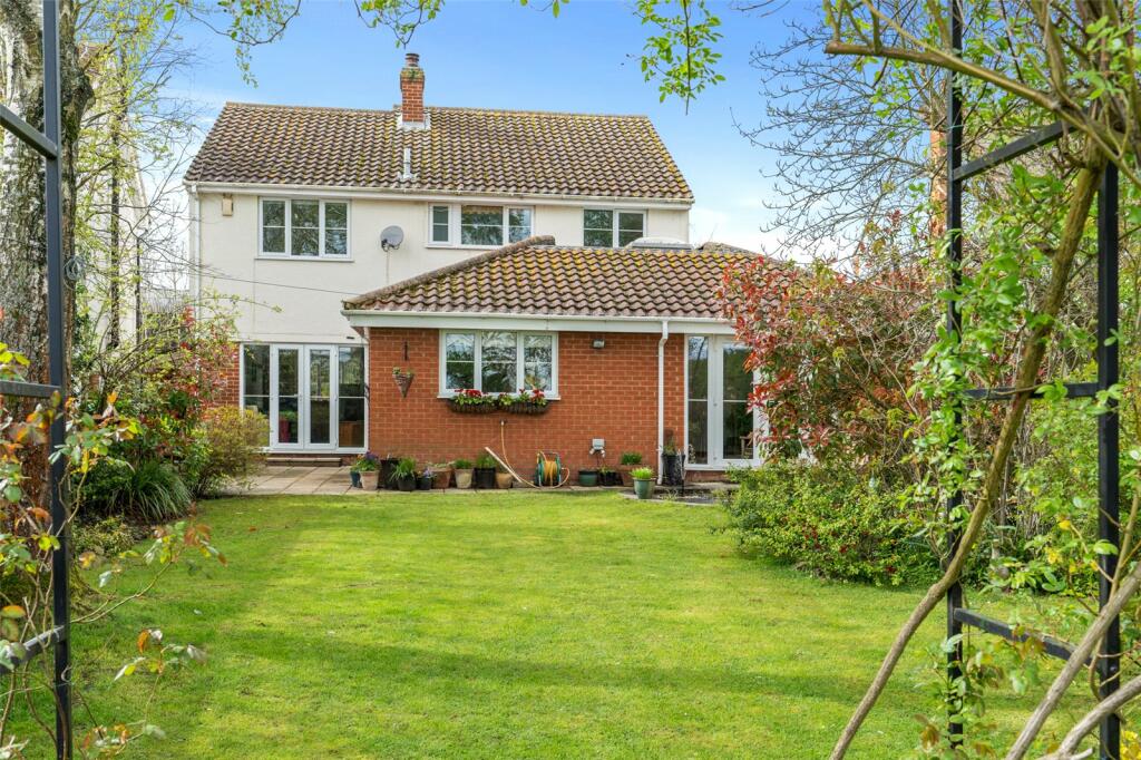 Additional property image - Crocklands, Greenstead Green, Halstead, Essex, CO9