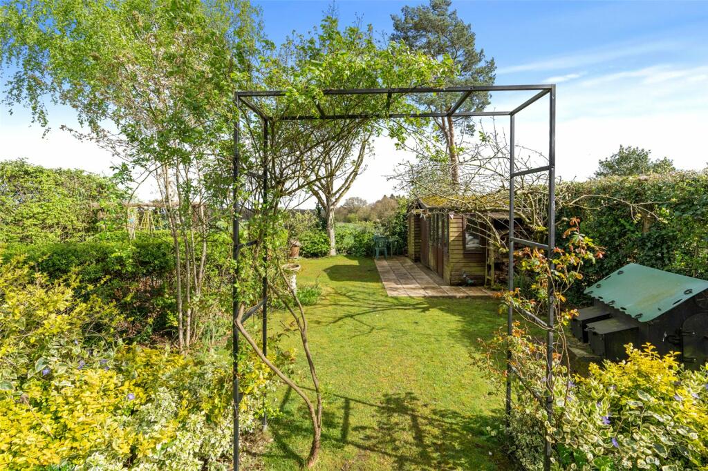 Additional property image - Crocklands, Greenstead Green, Halstead, Essex, CO9