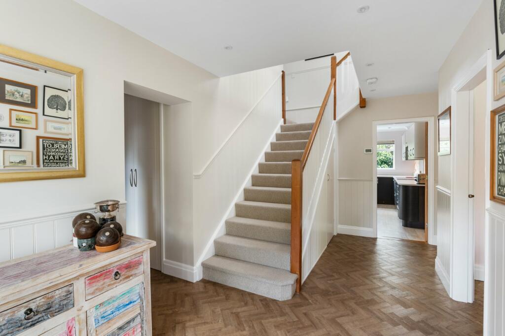 Additional property image - Irvine Road, Colchester, Essex, CO3