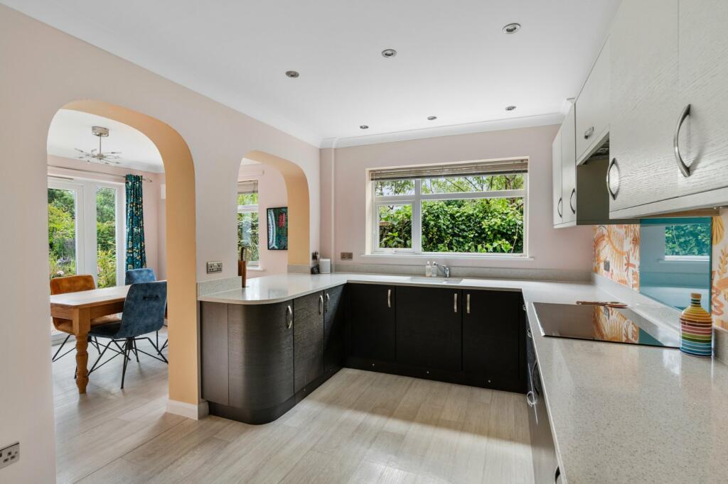 Additional property image - Irvine Road, Colchester, Essex, CO3