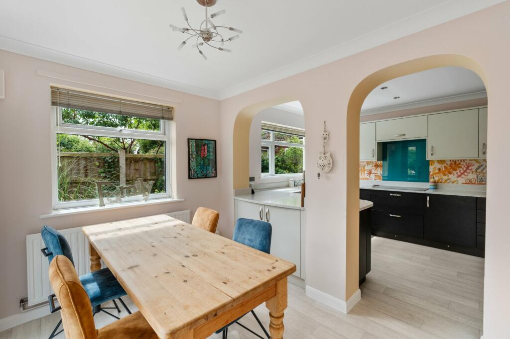 Additional property image - Irvine Road, Colchester, Essex, CO3