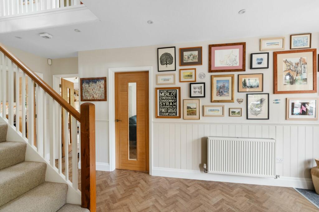 Additional property image - Irvine Road, Colchester, Essex, CO3
