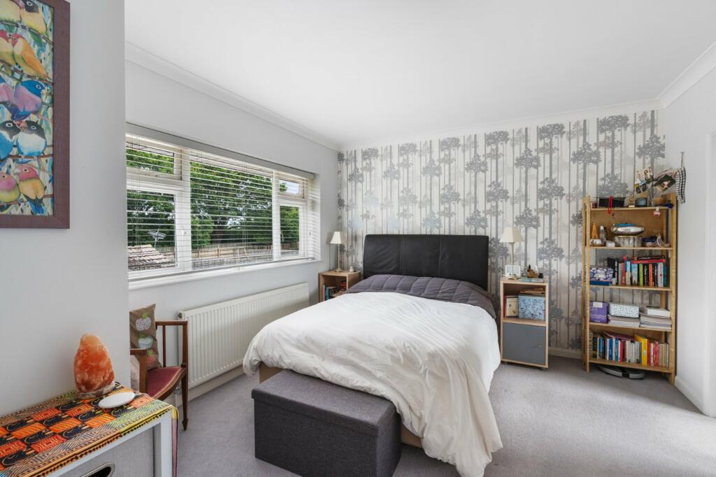 Additional property image - Irvine Road, Colchester, Essex, CO3