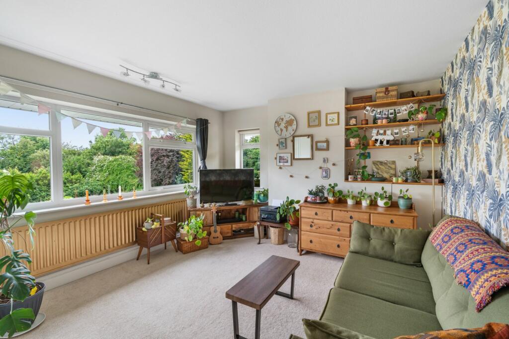 Additional property image - Irvine Road, Colchester, Essex, CO3