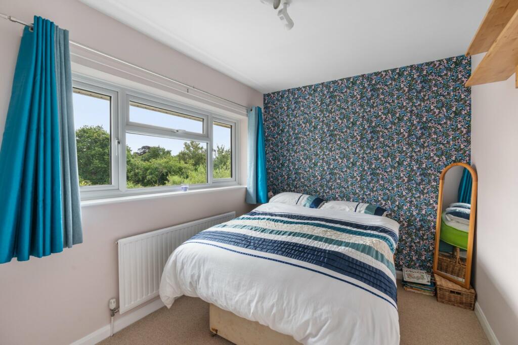 Additional property image - Irvine Road, Colchester, Essex, CO3