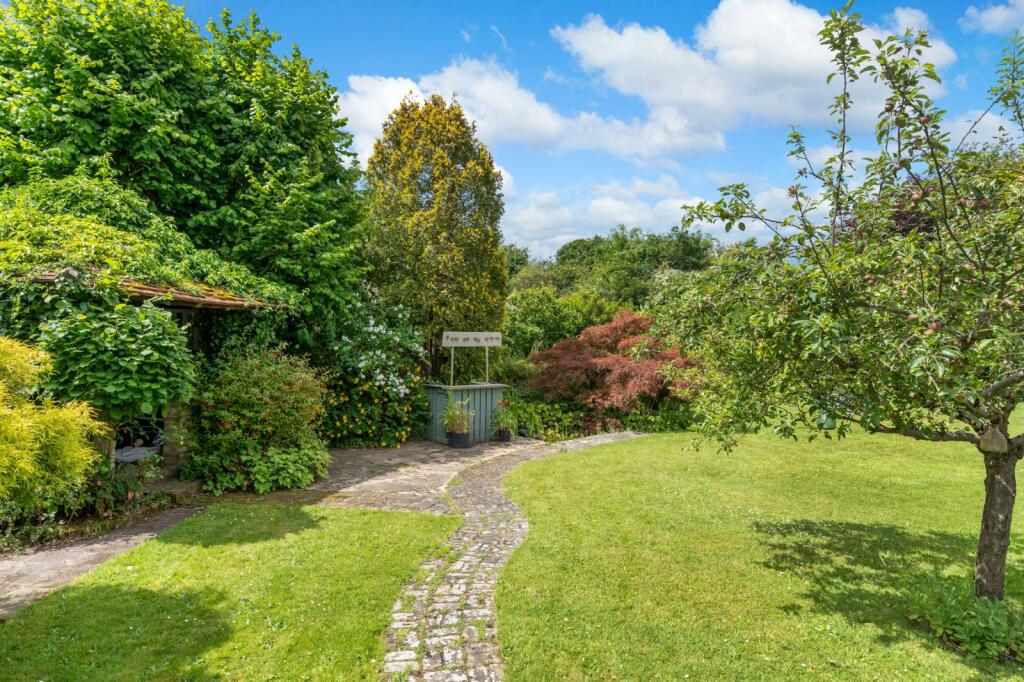 Additional property image - Irvine Road, Colchester, Essex, CO3