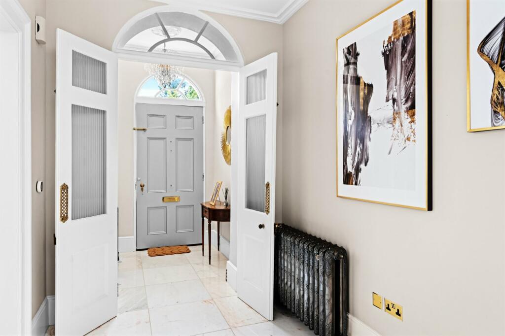Additional property image - Lexden Road, Lexden, Colchester, Essex, CO3