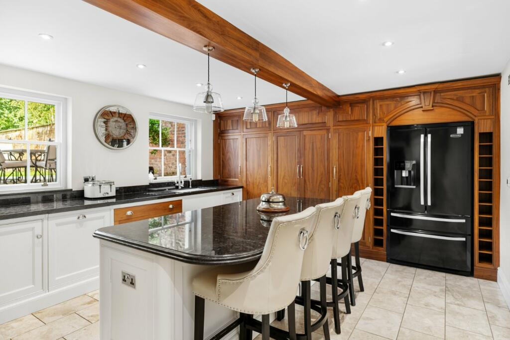 Additional property image - Lexden Road, Lexden, Colchester, Essex, CO3